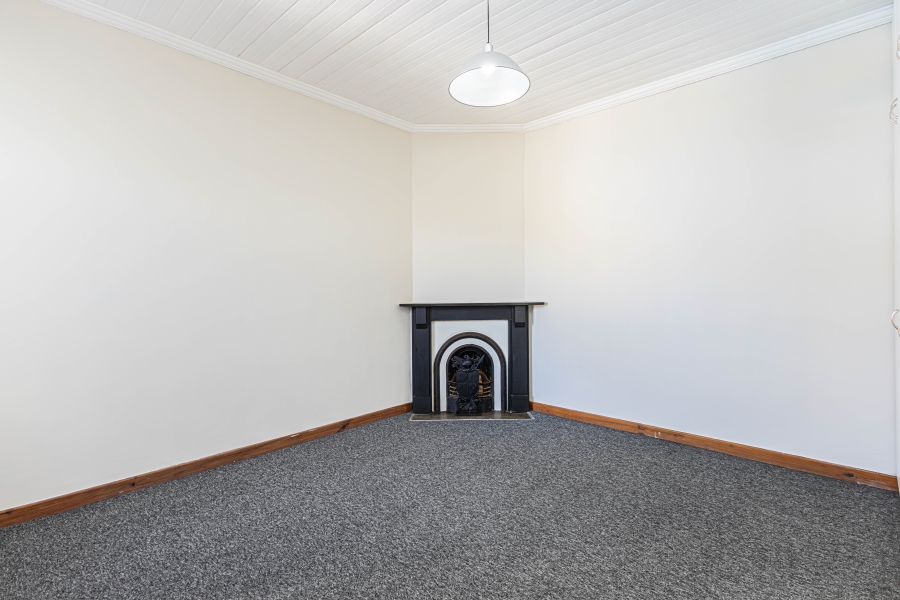 To Let 2 Bedroom Property for Rent in Green Point Western Cape